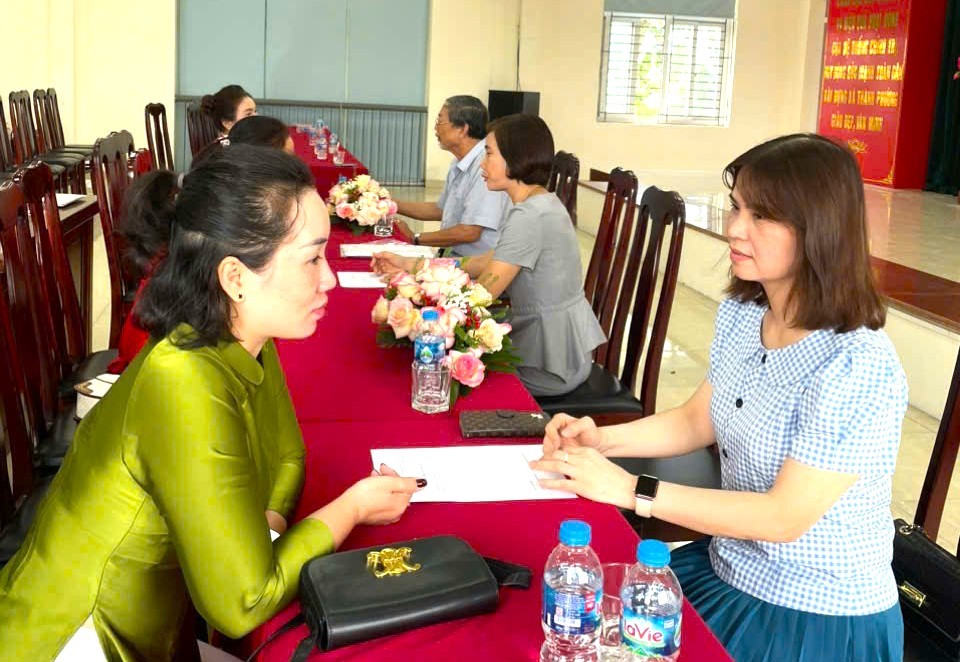 Hiểu luật để phụ nữ sống đúng, sống hạnh phúc