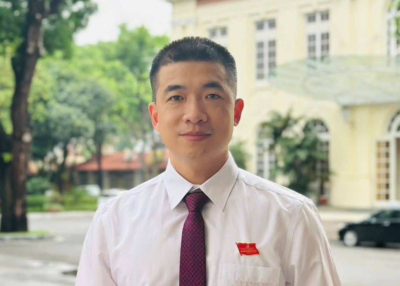 Thi đua đóng góp thiết thực vào việc thực hiện Nghị quyết Đại hội Đảng bộ thành phố Hà Nội Thi đua đóng góp thiết thực vào việc thực hiện Nghị quyết Đại hội Đảng bộ thành phố Hà Nội