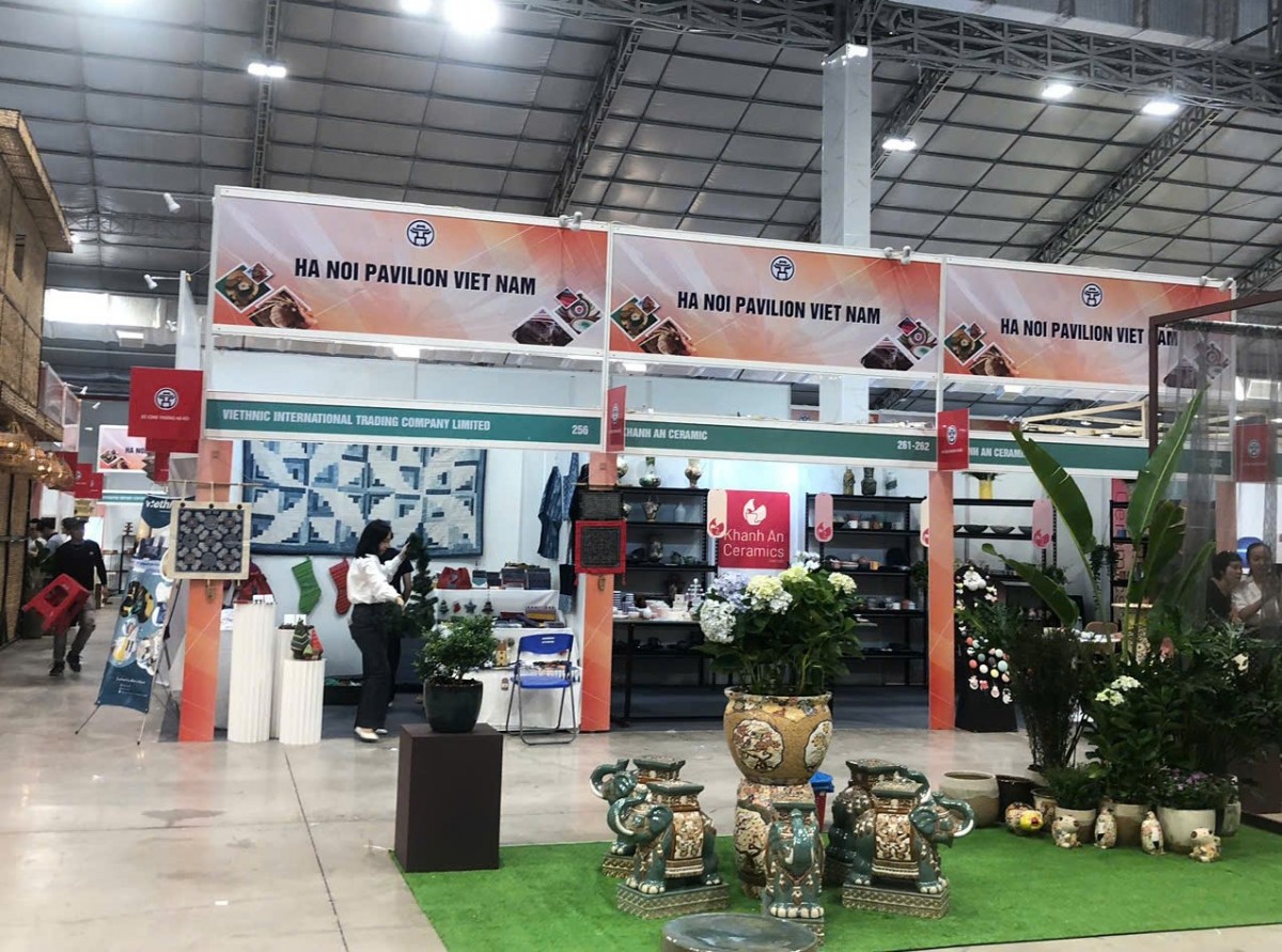 Hà Nội tham gia Hội chợ quốc tế Lifestyle Vietnam 2025, quảng bá sản phẩm thủ công mỹ nghệ Thủ đô Quảng bá sản phẩm thủ công mỹ nghệ Thủ đô tới bạn bè quốc tế