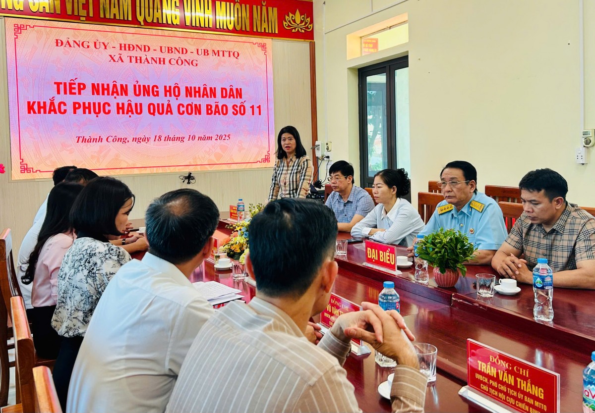 Phường Phú Lương: Trao 500 triệu đồng hỗ trợ người dân khắc phụ hậu quả bão lũ ở Bắc Ninh và Thái Nguyên