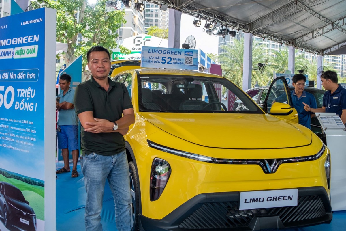 Khách hàng nói về VinFast Limo Green: “Tiết kiệm chi phí, phù hợp kinh doanh dịch vụ vận tải lẫn gia đình”