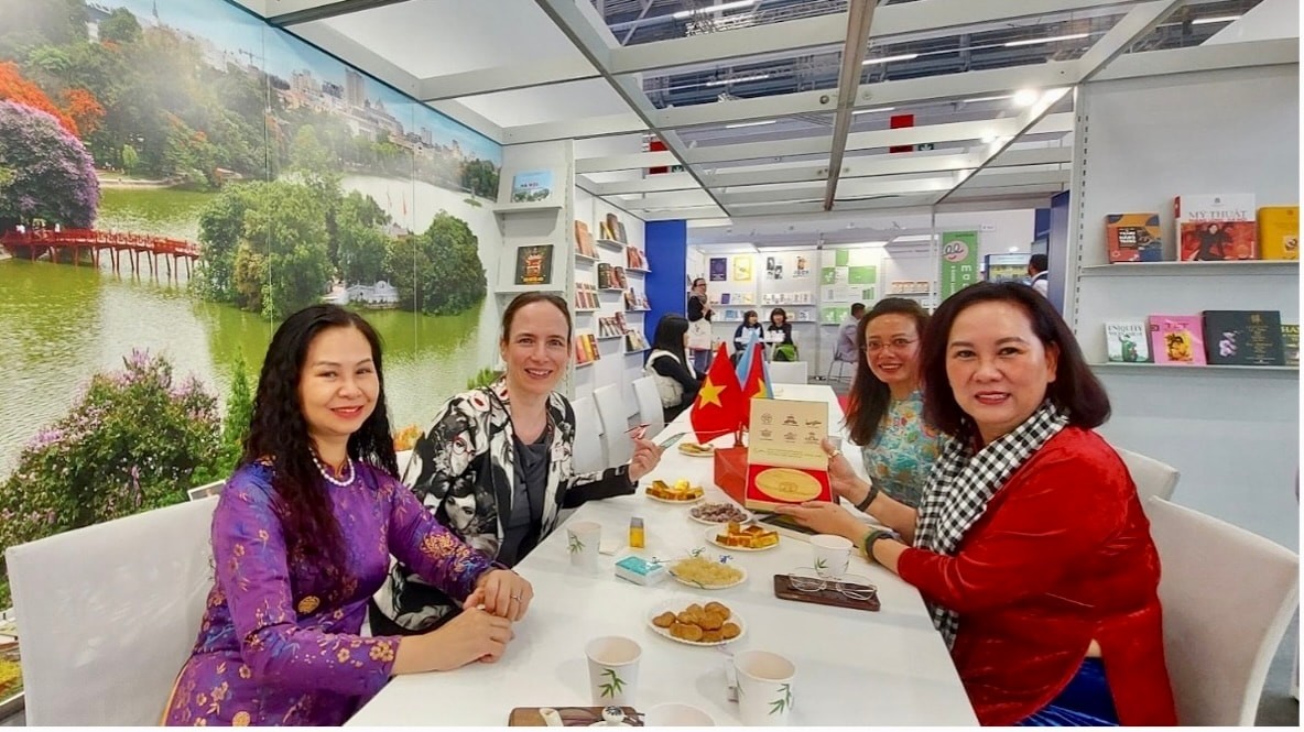 Dấu ấn không gian văn hóa Thủ đô tại Hội sách quốc tế Frankfurt năm 2025