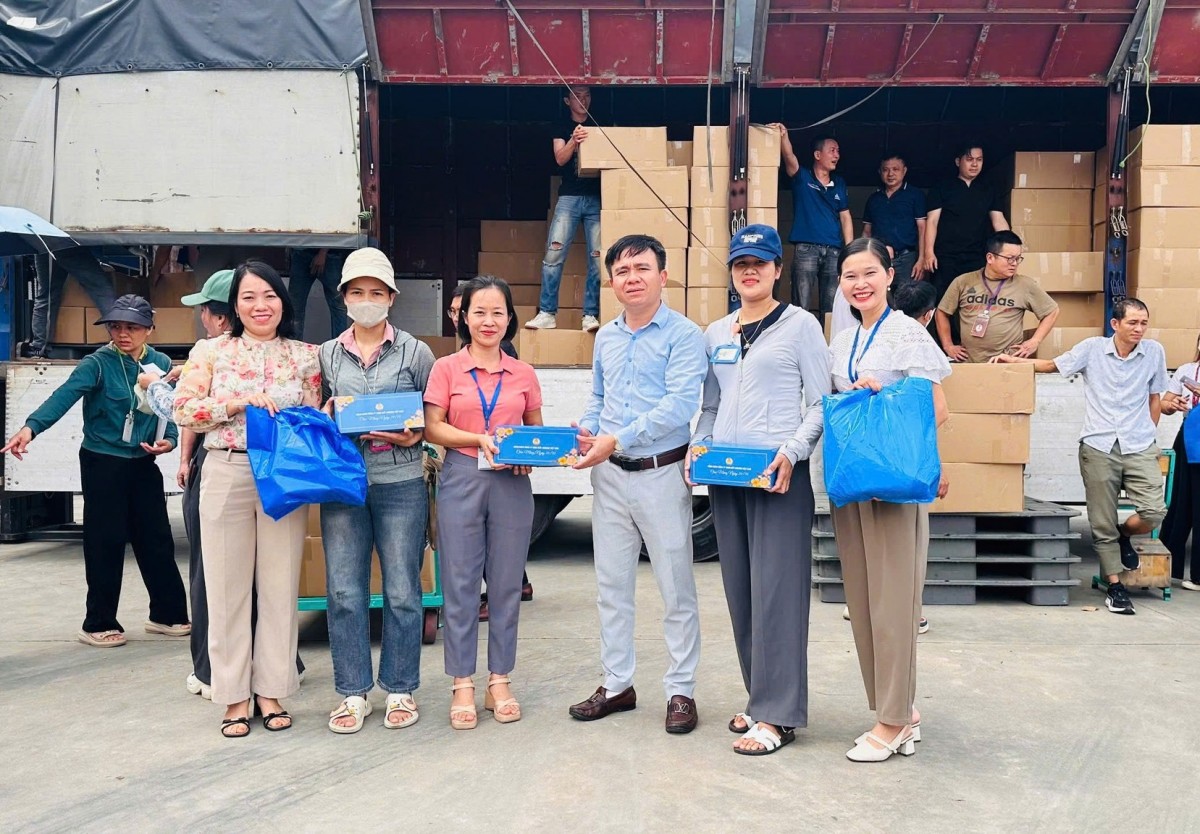 Thanh Hoá - Nghệ An - Hà Tĩnh sôi nổi các hoạt động hưởng ứng ngày Phụ nữ Việt Nam Thanh Hoá - Nghệ An - Hà Tĩnh sôi nổi các hoạt động hưởng ứng ngày Phụ nữ Việt Nam