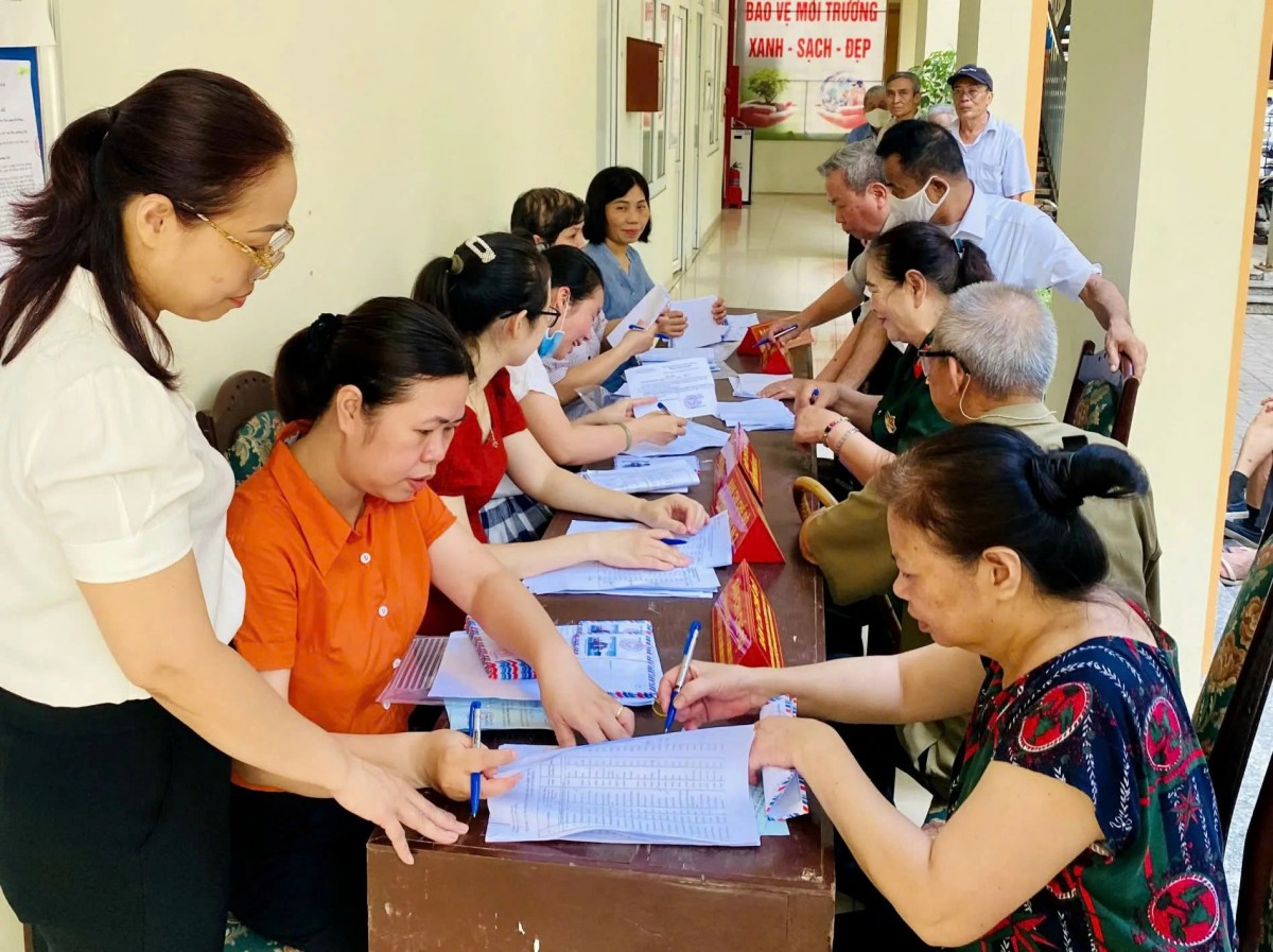 Đề xuất nâng mức chuẩn trợ giúp xã hội của thành phố Hà Nội: Chính sách nhân văn