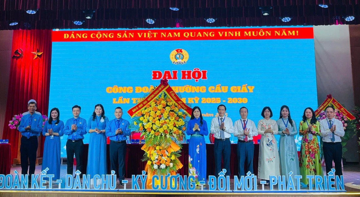 Công đoàn phường Cầu Giấy: Kế thừa thành tựu, đổi mới sáng tạo để bứt phá toàn diện