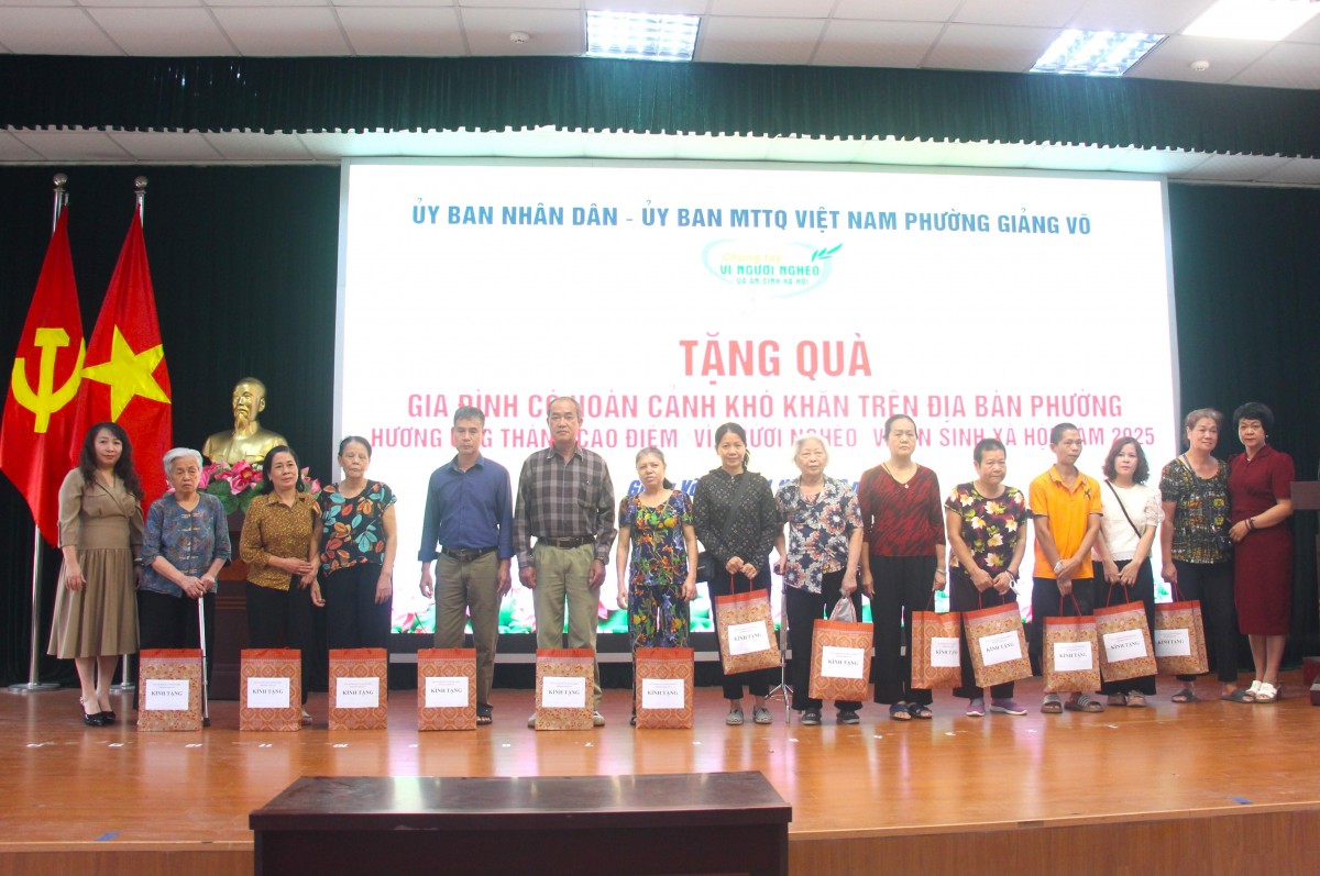 Phường Giảng Võ phát động Tháng cao điểm “Vì người nghèo” và an sinh xã hội năm 2025