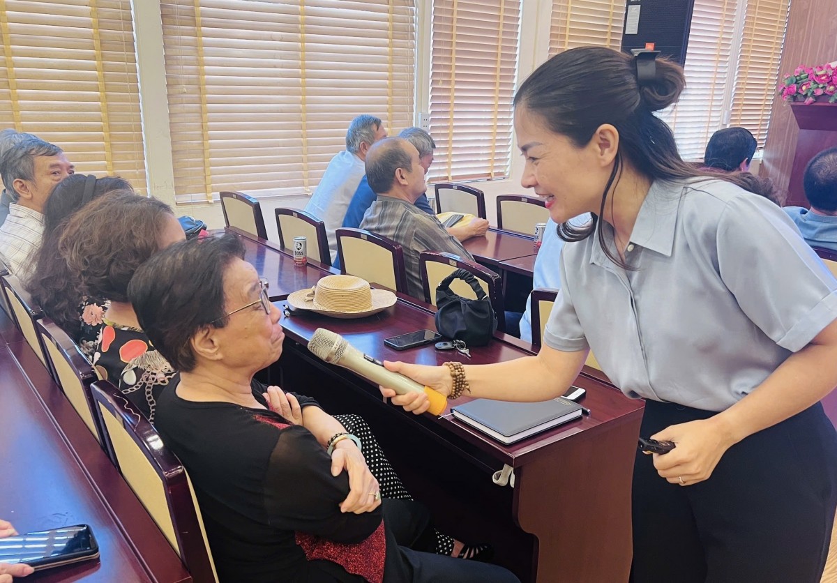 Phường Văn Miếu - Quốc Tử Giám tổ chức truyền thông chăm sóc sức khỏe cho người cao tuổi