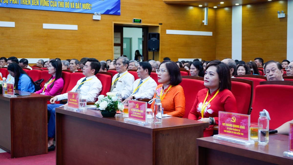 Công đoàn Ô Chợ Dừa: Quyết tâm hành động vì hơn 11.400 đoàn viên trong kỷ nguyên mới Công đoàn Ô Chợ Dừa: Quyết tâm hành động vì hơn 11.400 đoàn viên trong kỷ nguyên mới