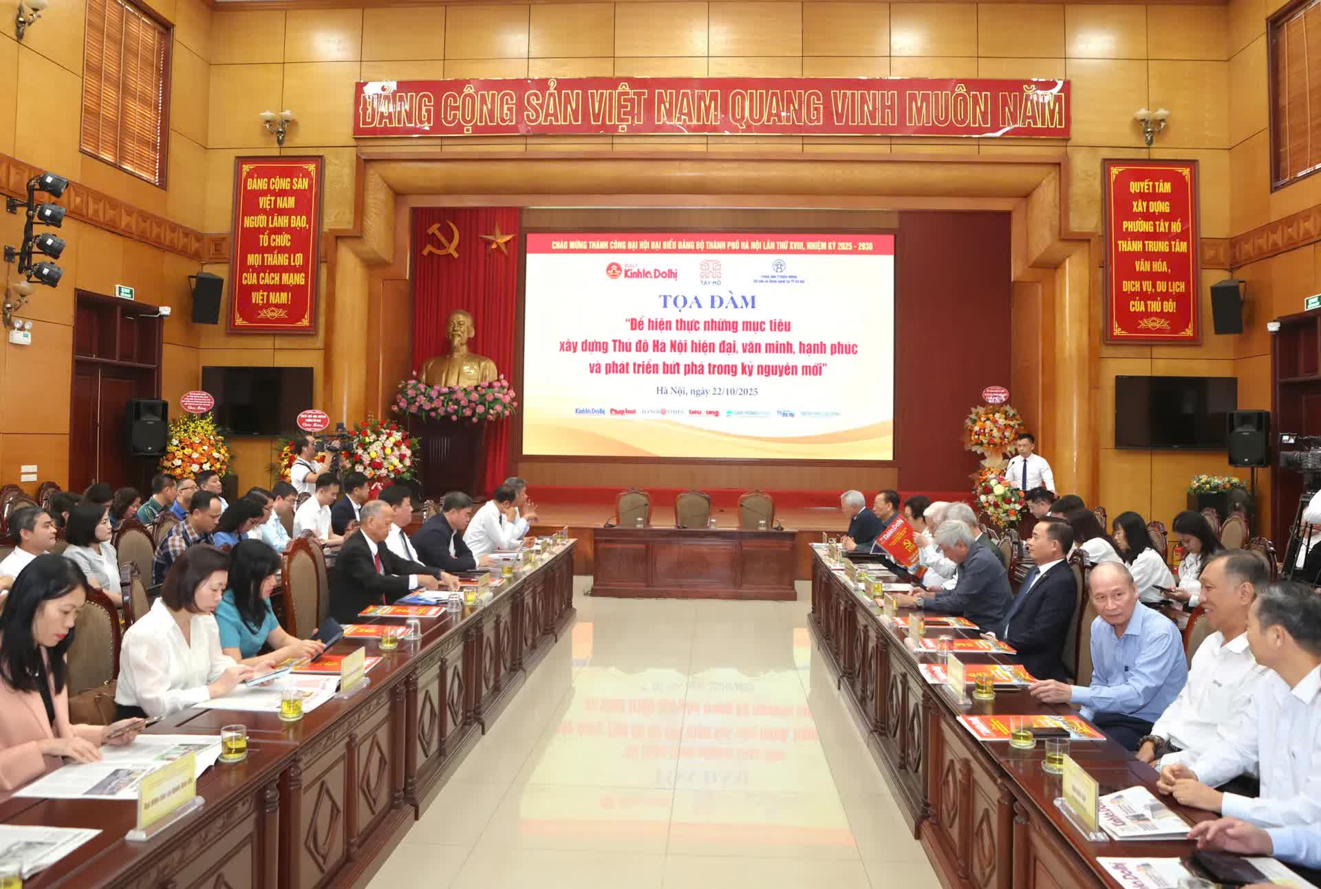 Thiết thực đưa Nghị quyết Đại hội XVIII Đảng bộ Thành phố vào cuộc sống