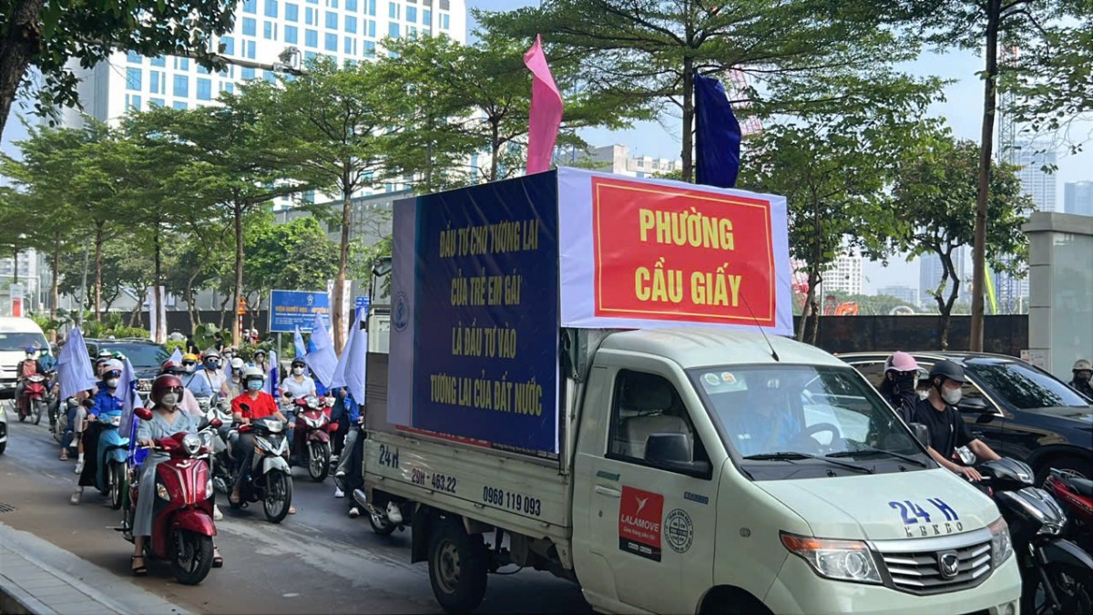 Đổi mới công tác truyền thông, thay đổi nhận thức xã hội về giá trị giới Đổi mới công tác truyền thông, thay đổi nhận thức xã hội về giá trị giới