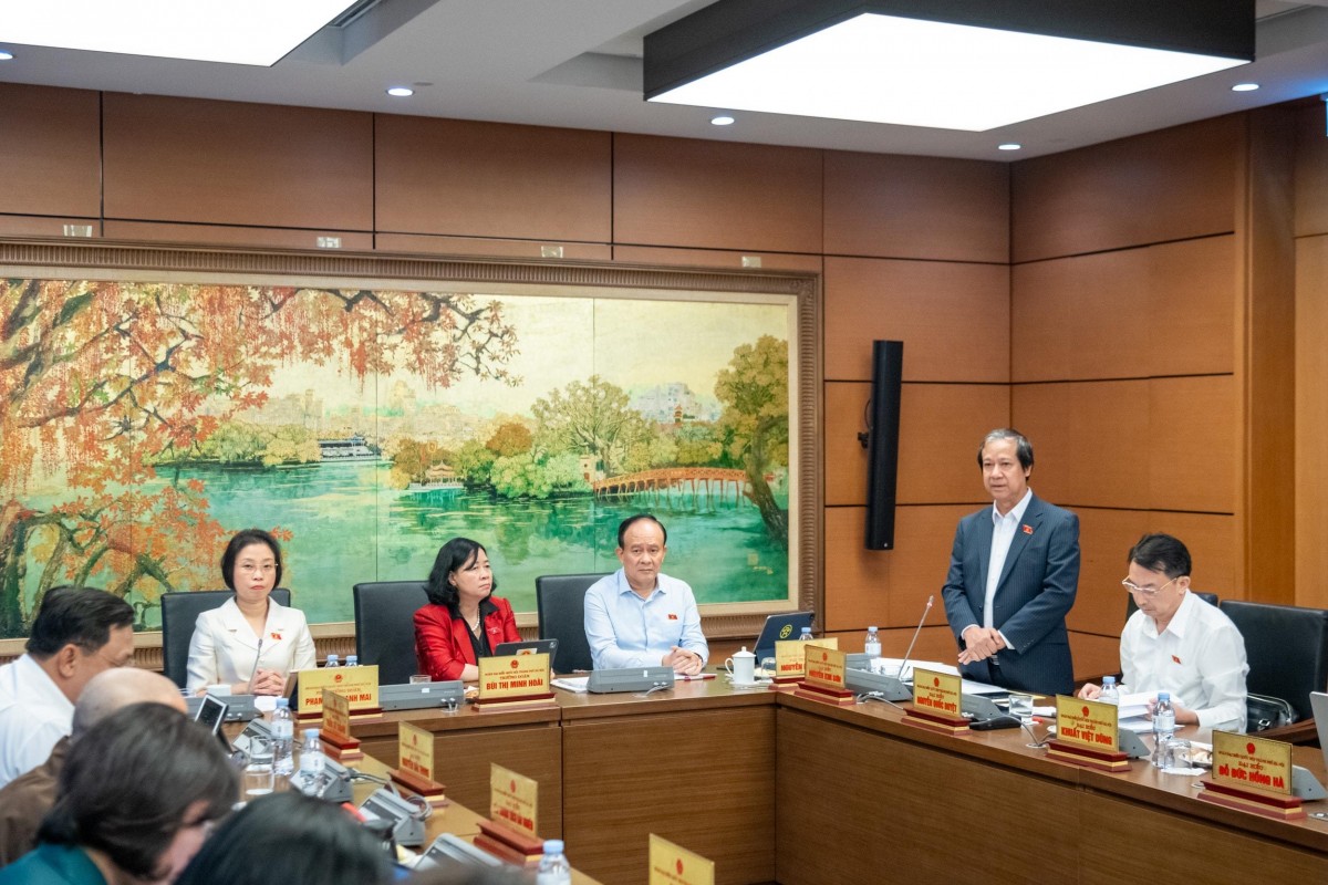 Bộ trưởng Nguyễn Kim Sơn nói về định hướng sửa đổi 3 dự án luật giáo dục