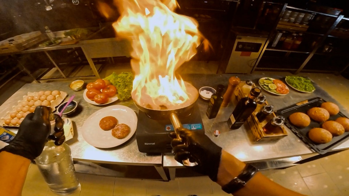 Tiếp lửa đam mê: Hành trình bứt phá của những đầu bếp trẻ Việt