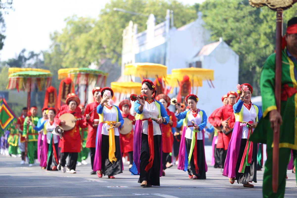 Bồi đắp văn hoá, phát huy sức mạnh con người Việt Nam trong kỷ nguyên mới