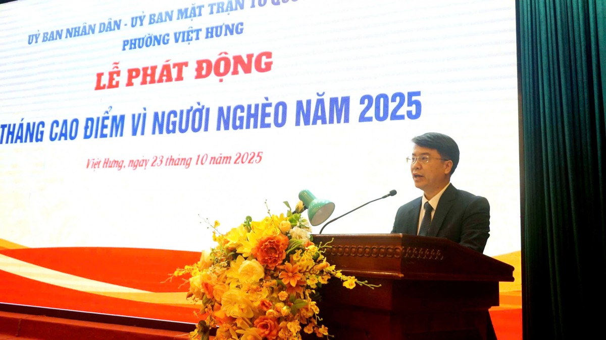 Phường Việt Hưng phát động Tháng cao điểm “Vì người nghèo”, trao quà “Nhịp cầu an sinh” năm 2025