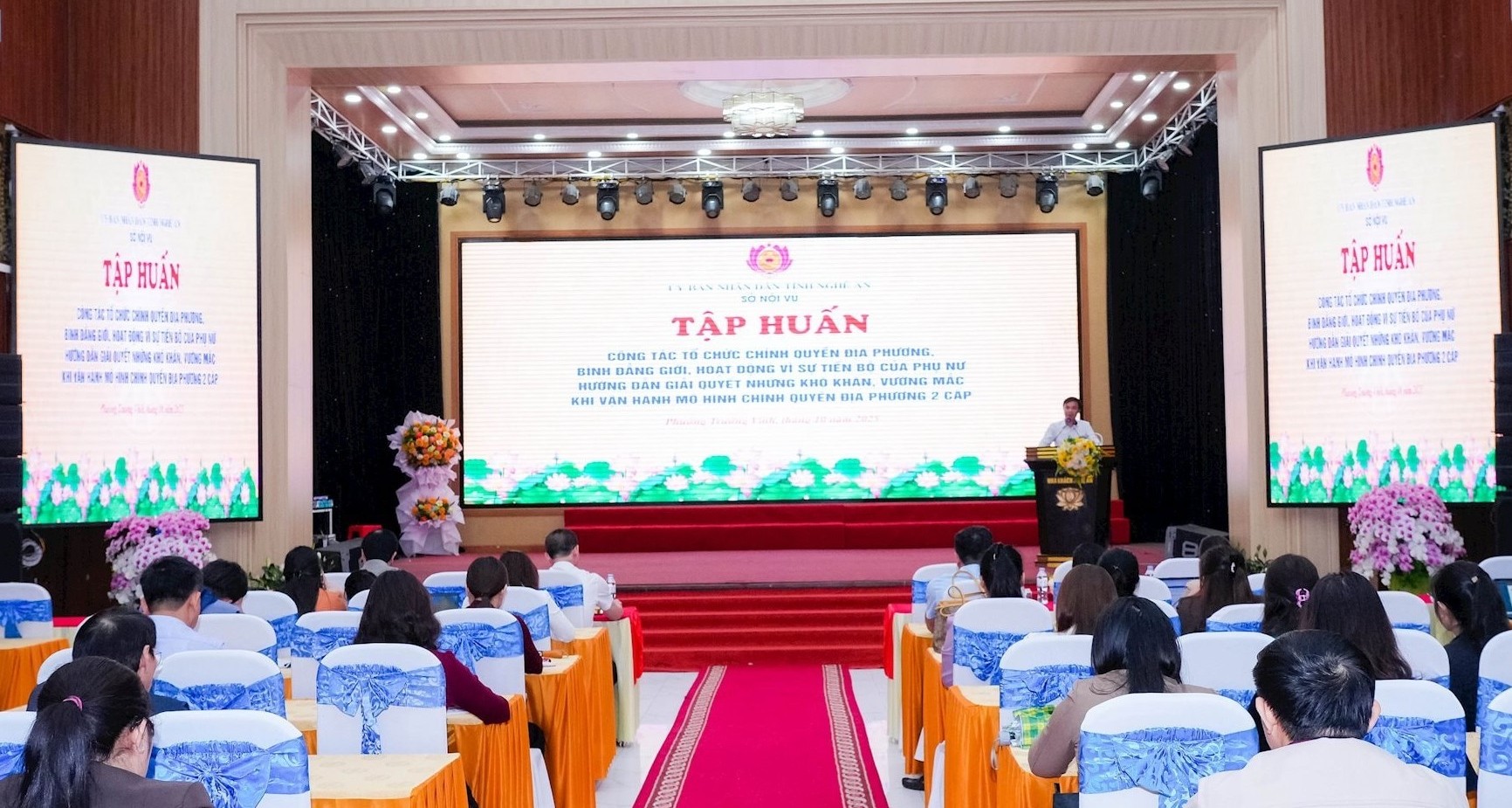 Nghệ An tập huấn công tác tổ chức chính quyền địa phương hai cấp cho cán bộ, công chức