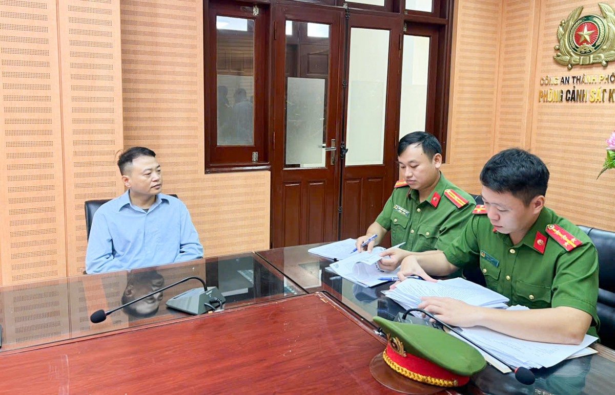 Cần tỉnh táo trước bẫy làm giàu trên không gian mạng Cần tỉnh táo trước bẫy làm giàu trên không gian mạng