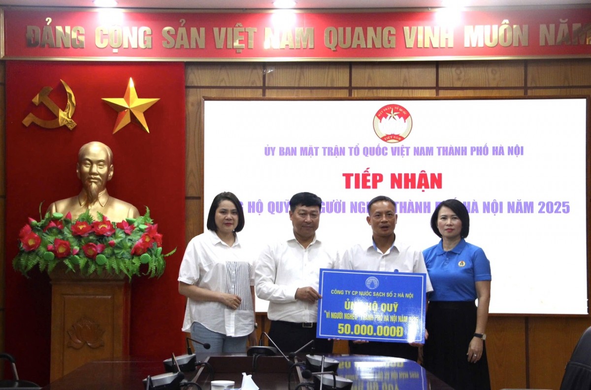 Hà Nội: Tiếp nhận gần 31 tỷ đồng ủng hộ Nhân dân các địa phương chịu ảnh hưởng bão lũ