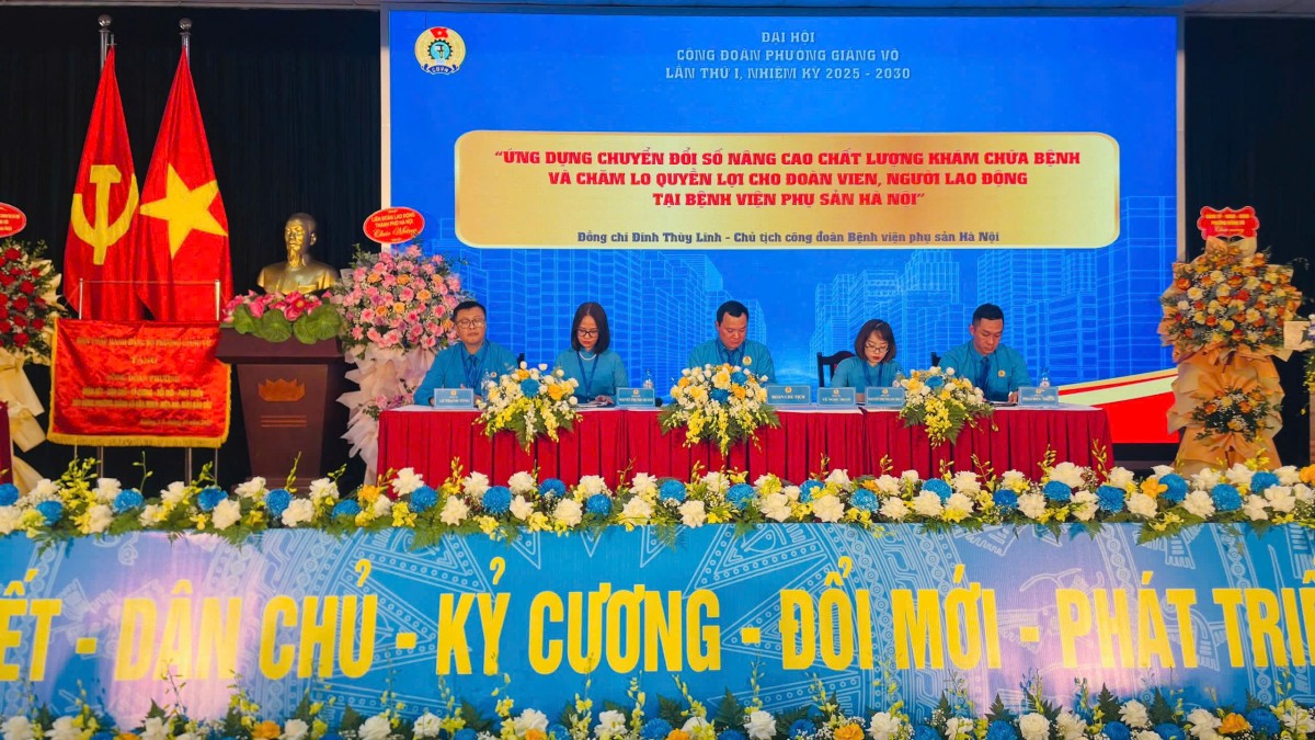 Phát huy vai trò Công đoàn, xây dựng phường Giảng Võ phát triển bền vững, hiện đại Phát huy vai trò Công đoàn, xây dựng phường Giảng Võ phát triển bền vững, hiện đại