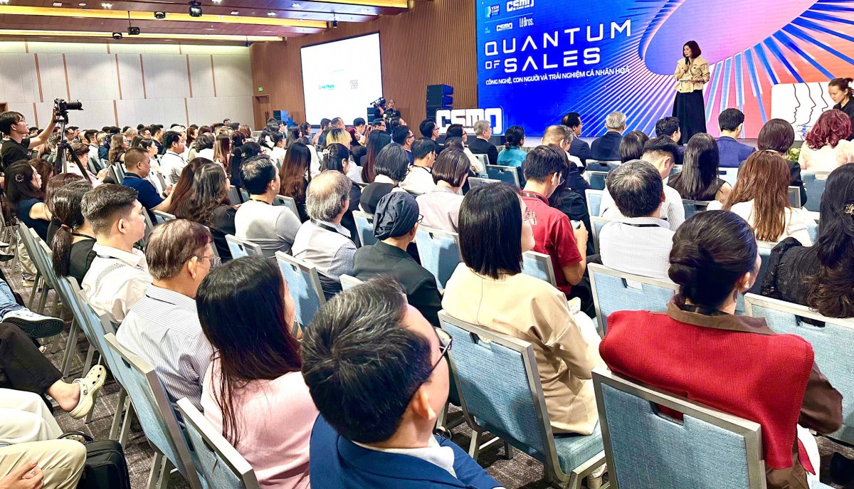 VSMCamp & CSMOSummit 2025 quy tụ hơn 60 diễn giả lớn trong lĩnh vực sales, marketing và truyền thông VSMCamp & CSMOSummit 2025 quy tụ hơn 60 diễn giả lớn trong lĩnh vực sales, marketing và truyền thông