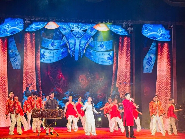 Trường Cao đẳng Y tế Hà Nội được vinh danh có nhiều hoạt động ủng hộ nhân dân Cuba