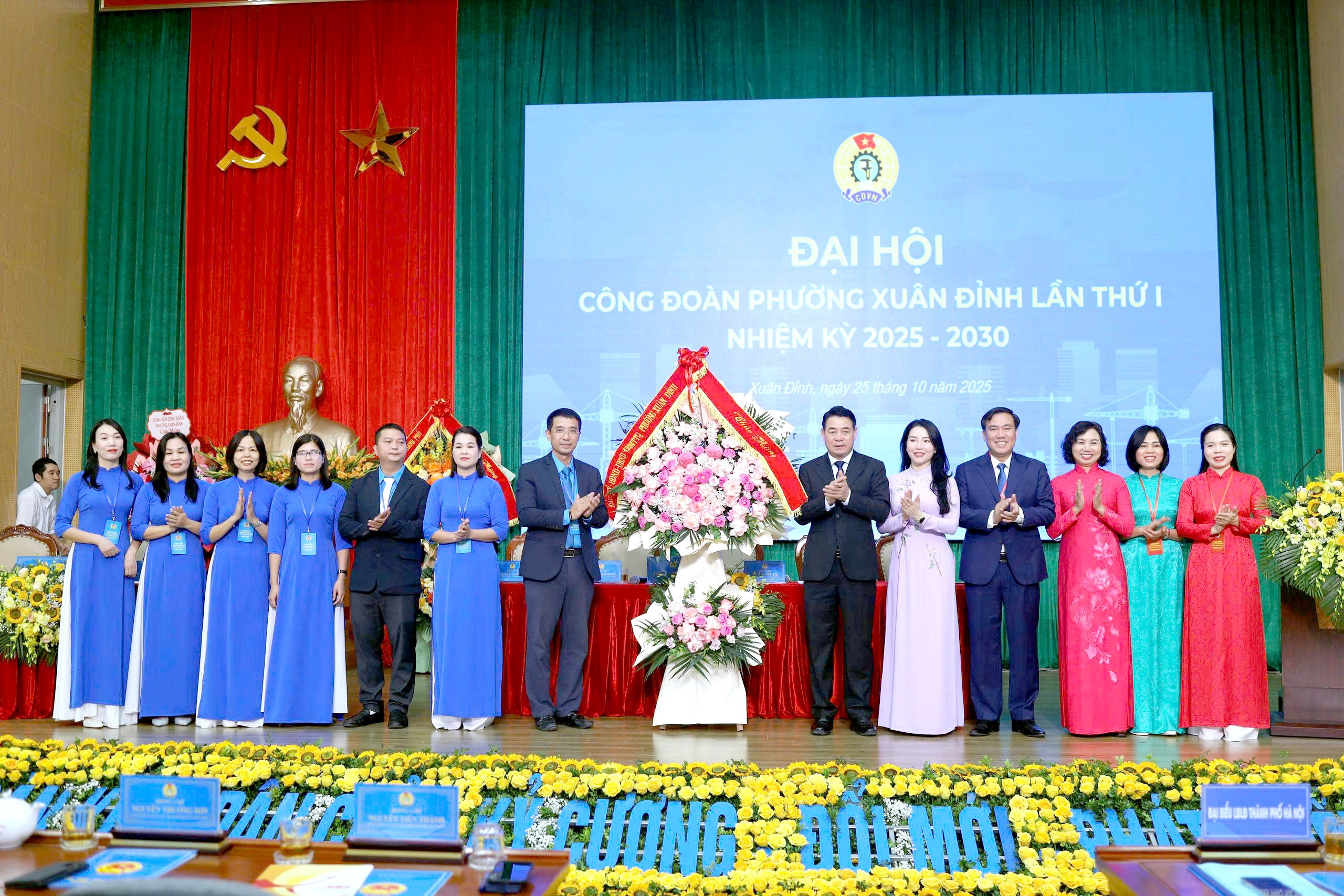 Công đoàn phường Xuân Đỉnh: Đoàn kết, đổi mới hướng tới xây dựng phường văn minh, hiện đại