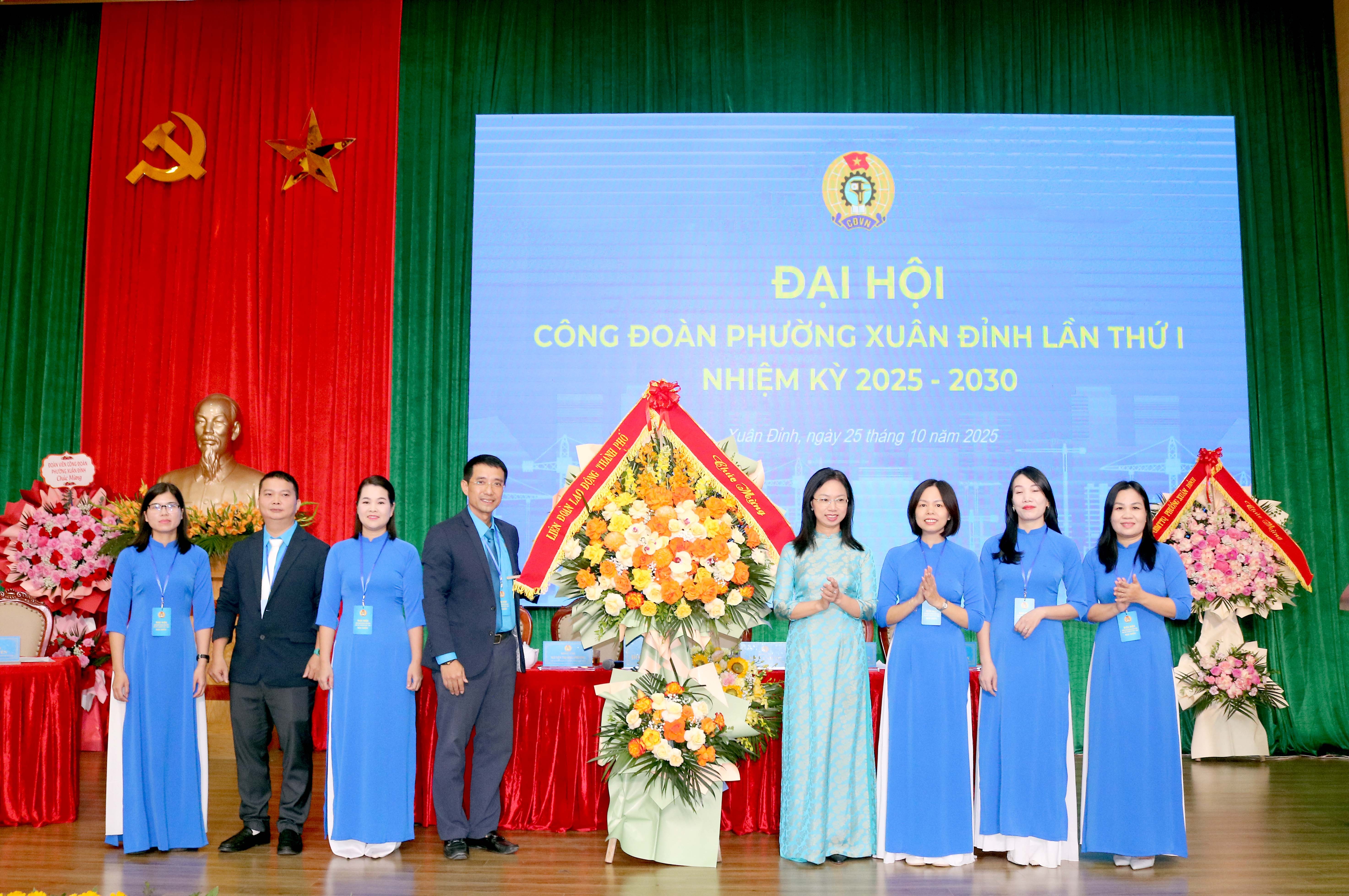 Công đoàn phường Xuân Đỉnh: Đoàn kết, đổi mới hướng tới xây dựng phường văn minh, hiện đại