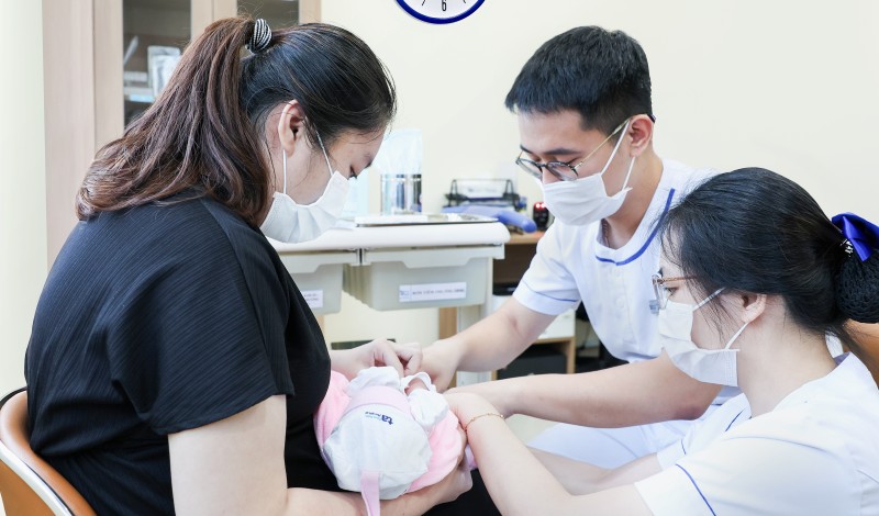 Thêm giải pháp phòng vi rút hợp bào hô hấp RSV cho trẻ ngay từ khi chào đời