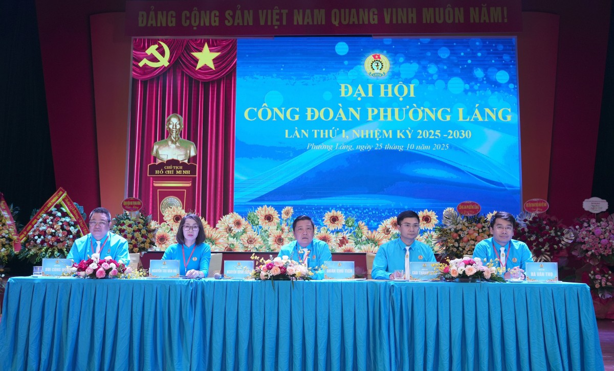 Công đoàn chung sức xây dựng phường Láng phát triển trong kỷ nguyên mới Công đoàn chung sức xây dựng phường Láng phát triển trong kỷ nguyên mới