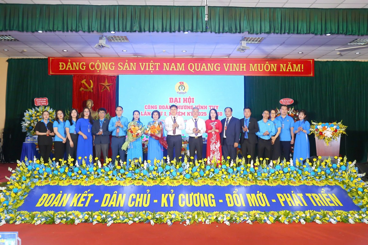 Phát huy tinh thần chủ động, sáng tạo xây dựng Công đoàn phường Vĩnh Tuy vững mạnh Phát huy tinh thần chủ động, sáng tạo xây dựng Công đoàn phường Vĩnh Tuy vững mạnh