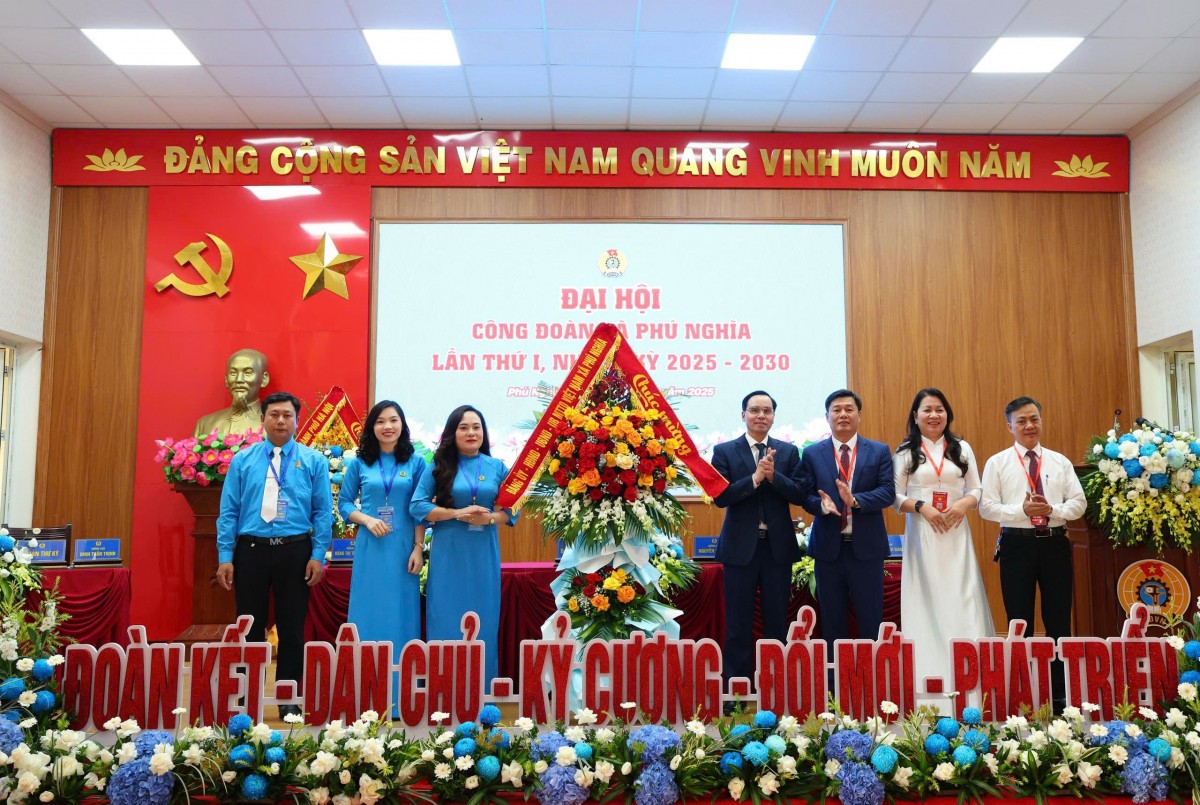 Đại hội Công đoàn xã Phú Nghĩa: Hướng về cơ sở, vì người lao động