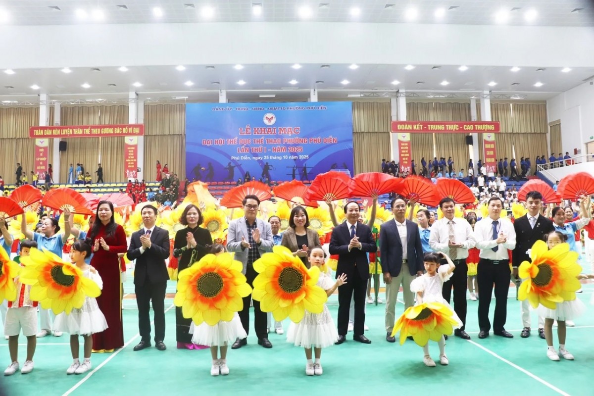 Đại hội TDTT phường Phú Diễn: Ngày hội của sức trẻ và đoàn kết