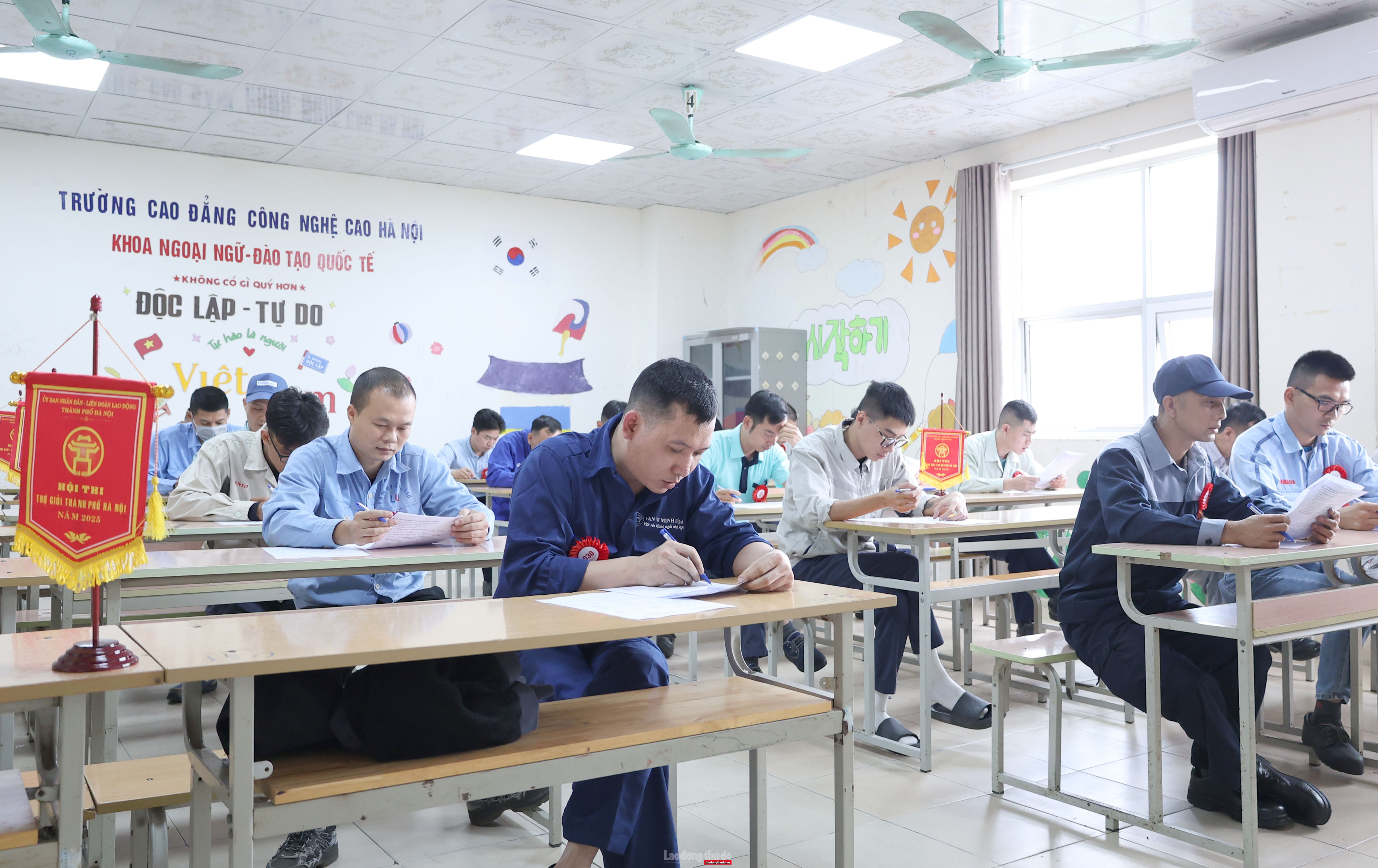 Hình ảnh ấn tượng tại Hội thi thợ giỏi thành phố Hà Nội năm 2025