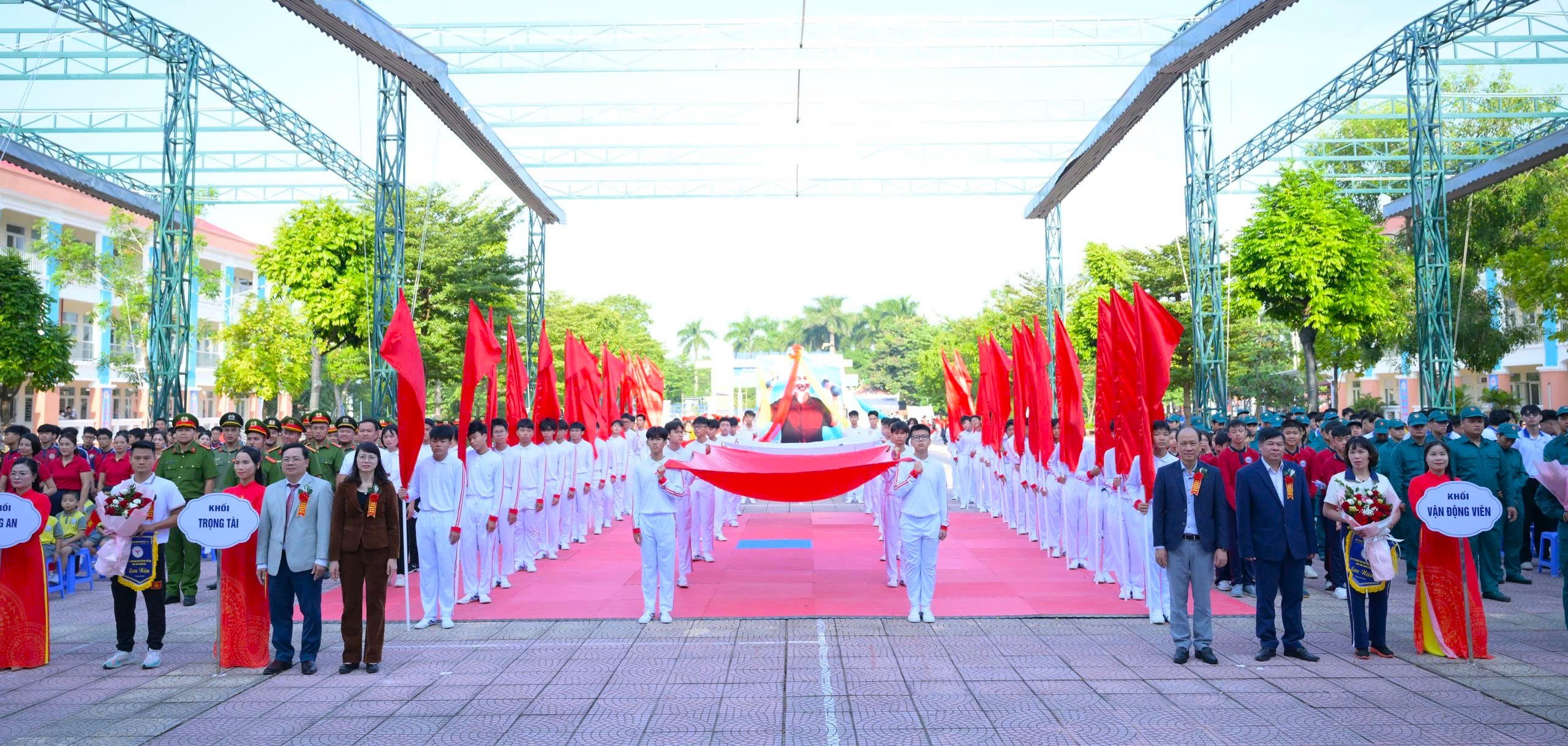 Khí thế ngày hội thể thao toàn dân xã Nam Phù