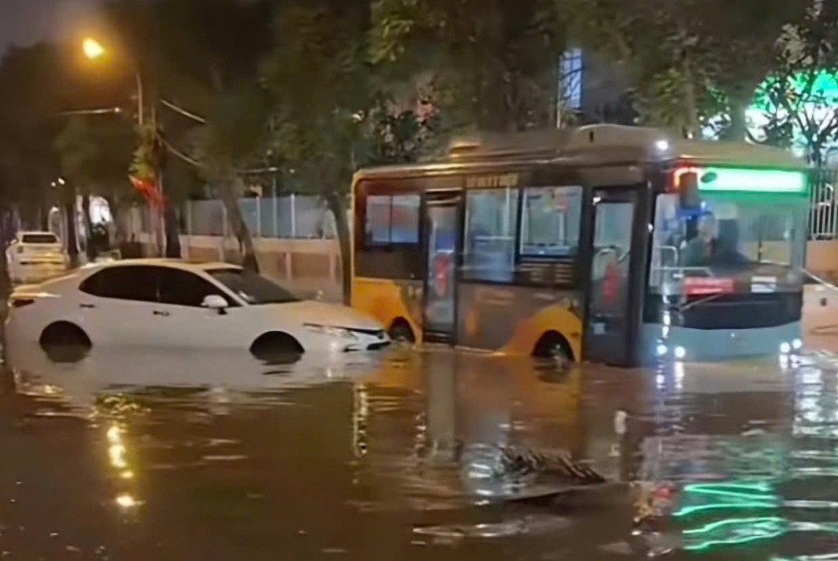 Không để xảy ra sự cố trong mùa mưa, ngập nước tại TP.HCM