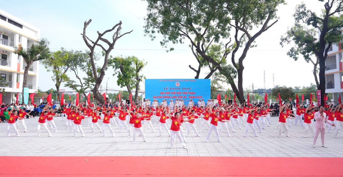 2.500 vận động viên tham gia thi đấu tại Đại hội Thể dục Thể thao xã Phù Đổng