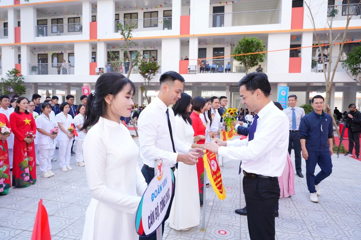 2.500 vận động viên tham gia thi đấu tại Đại hội Thể dục Thể thao xã Phù Đổng