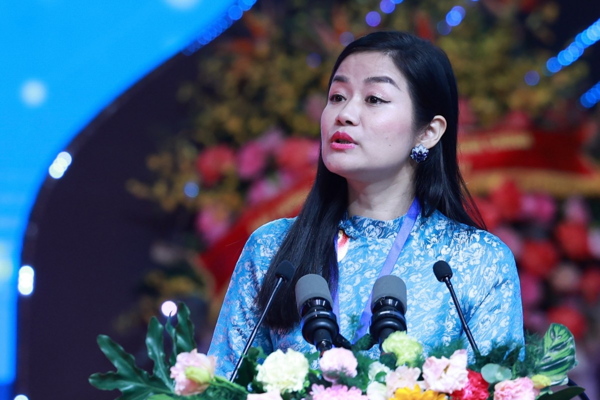 LĐLĐ thành phố Hà Nội là tập thể tiêu biểu tham dự Đại hội Thi đua yêu nước toàn quốc lần thứ XI LĐLĐ thành phố Hà Nội là tập thể tiêu biểu tham dự Đại hội Thi đua yêu nước toàn quốc lần thứ XI