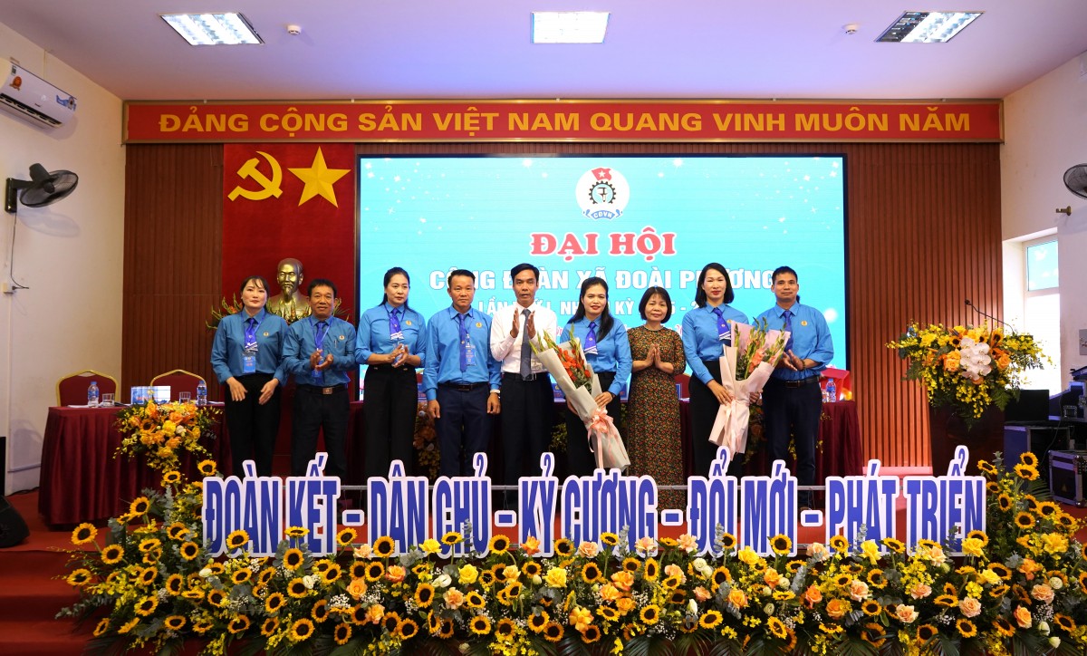 Đoài Phương xây dựng tổ chức Công đoàn vững mạnh trong giai đoạn phát triển mới Đoài Phương xây dựng tổ chức Công đoàn vững mạnh trong giai đoạn phát triển mới