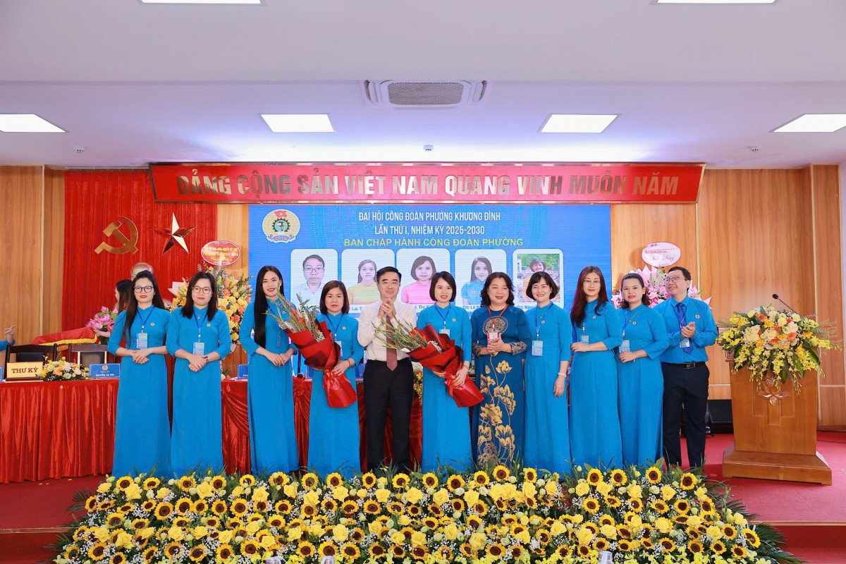 Nhấn vào ảnh để phóng to Xây dựng Công đoàn phường Khương Đình phát triển vững mạnh,