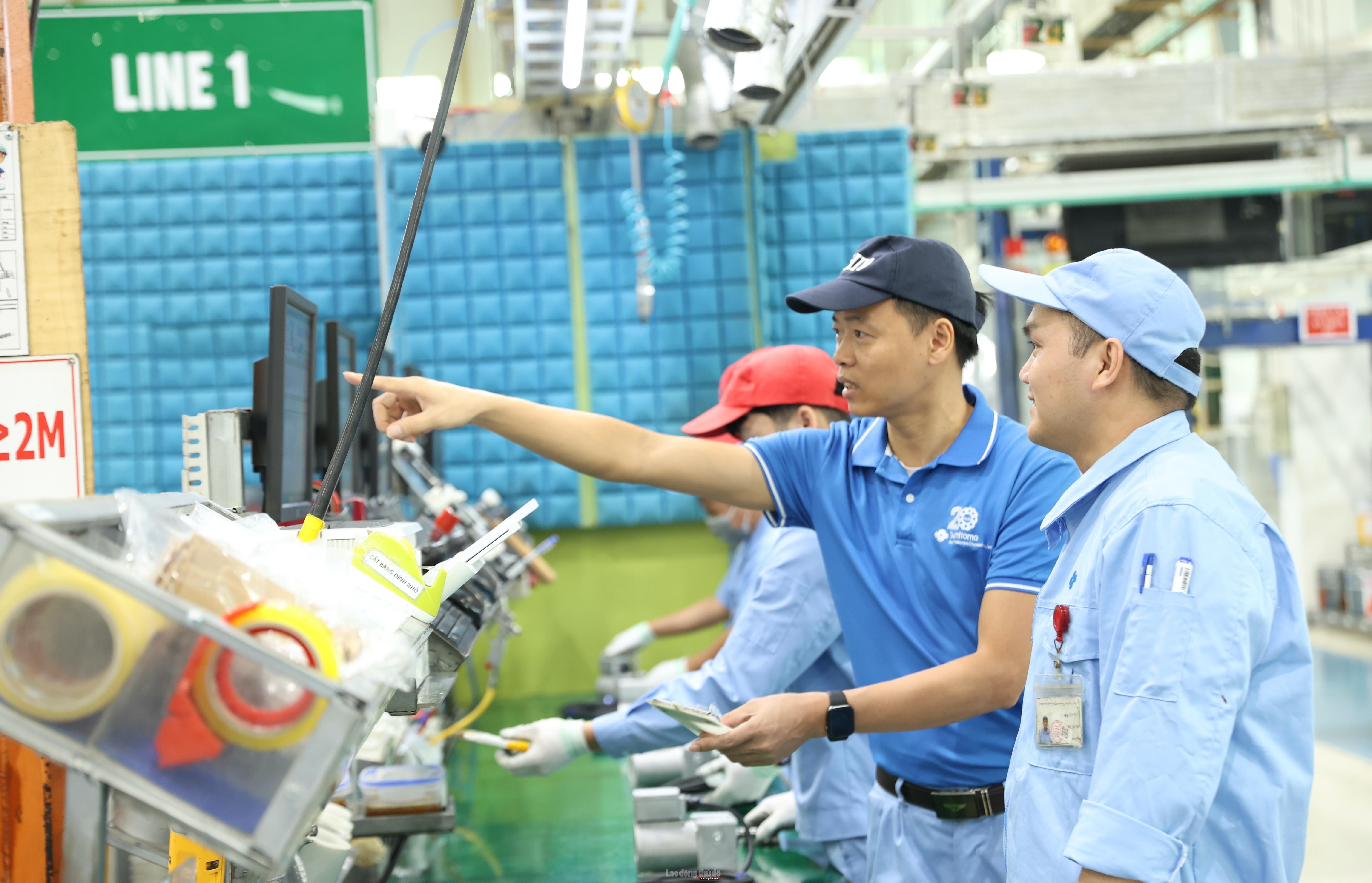 Trái ngọt từ sáng kiến “loại bỏ sử dụng giấy trong công việc” Trái ngọt từ sáng kiến “loại bỏ sử dụng giấy trong công việc”