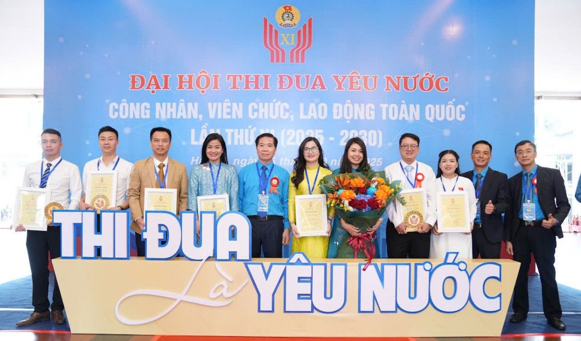 LĐLĐ thành phố Hà Nội là tập thể tiêu biểu tham dự Đại hội Thi đua yêu nước toàn quốc lần thứ XI