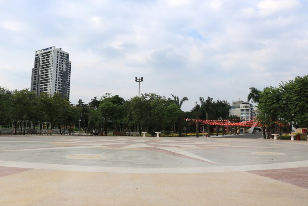 Công viên Cầu Giấy khang trang sau cải tạo: Niềm vui mới của người dân Thủ đô