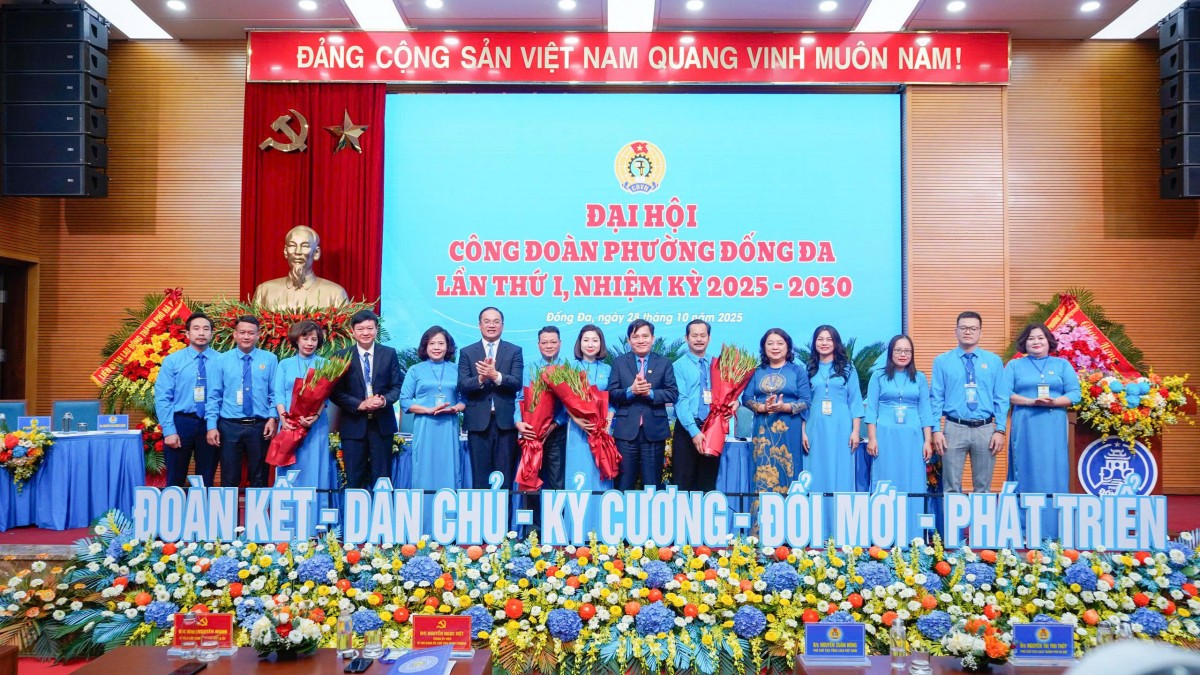 Khẳng định vị thế trong mô hình chính quyền đô thị 2 cấp, tiên phong chuyển đổi số Khẳng định vị thế trong mô hình chính quyền đô thị 2 cấp, tiên phong chuyển đổi số