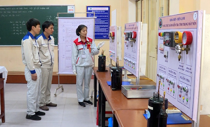 Đề xuất mức chi cho Hội giảng và Hội thi thiết bị dạy nghề