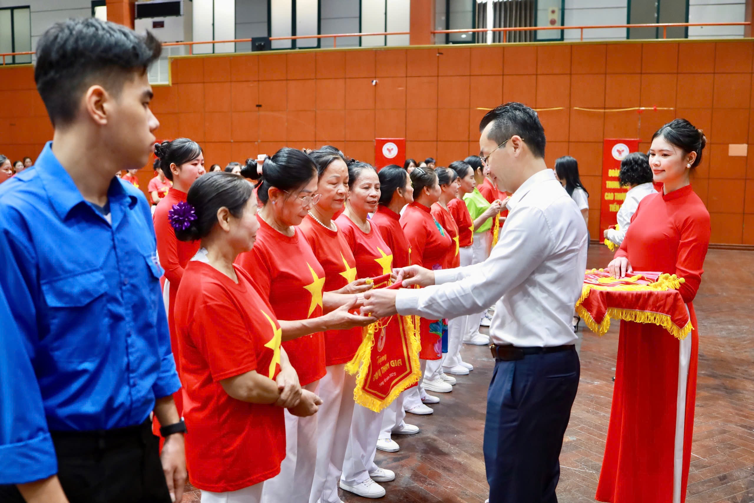 Đại hội Thể dục Thể thao phường Xuân Đỉnh: Lan tỏa tinh thần rèn luyện theo gương Bác Hồ