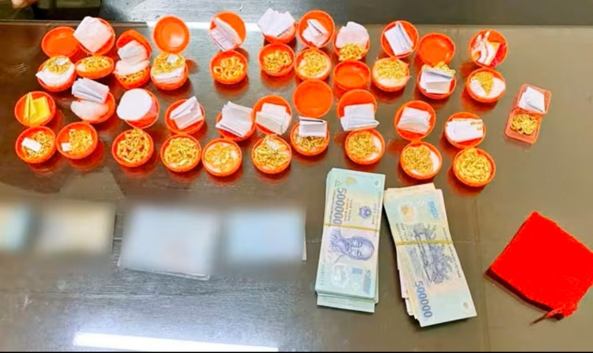 Coi chừng bị mua vàng giả trong cơn sốt giá