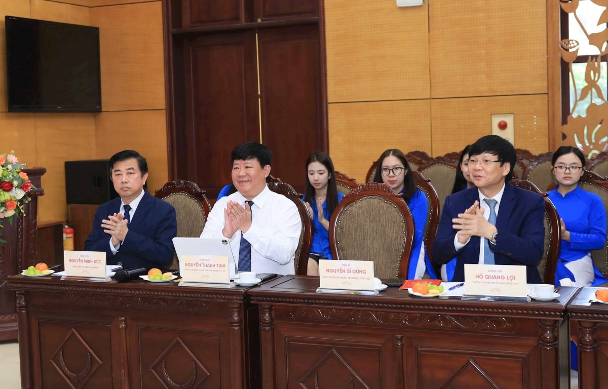 Phát Huy Sức Mạnh Dân Tộc Và Thời Đại, Vững Bước Trong Kỷ Nguyên Vươn Mình