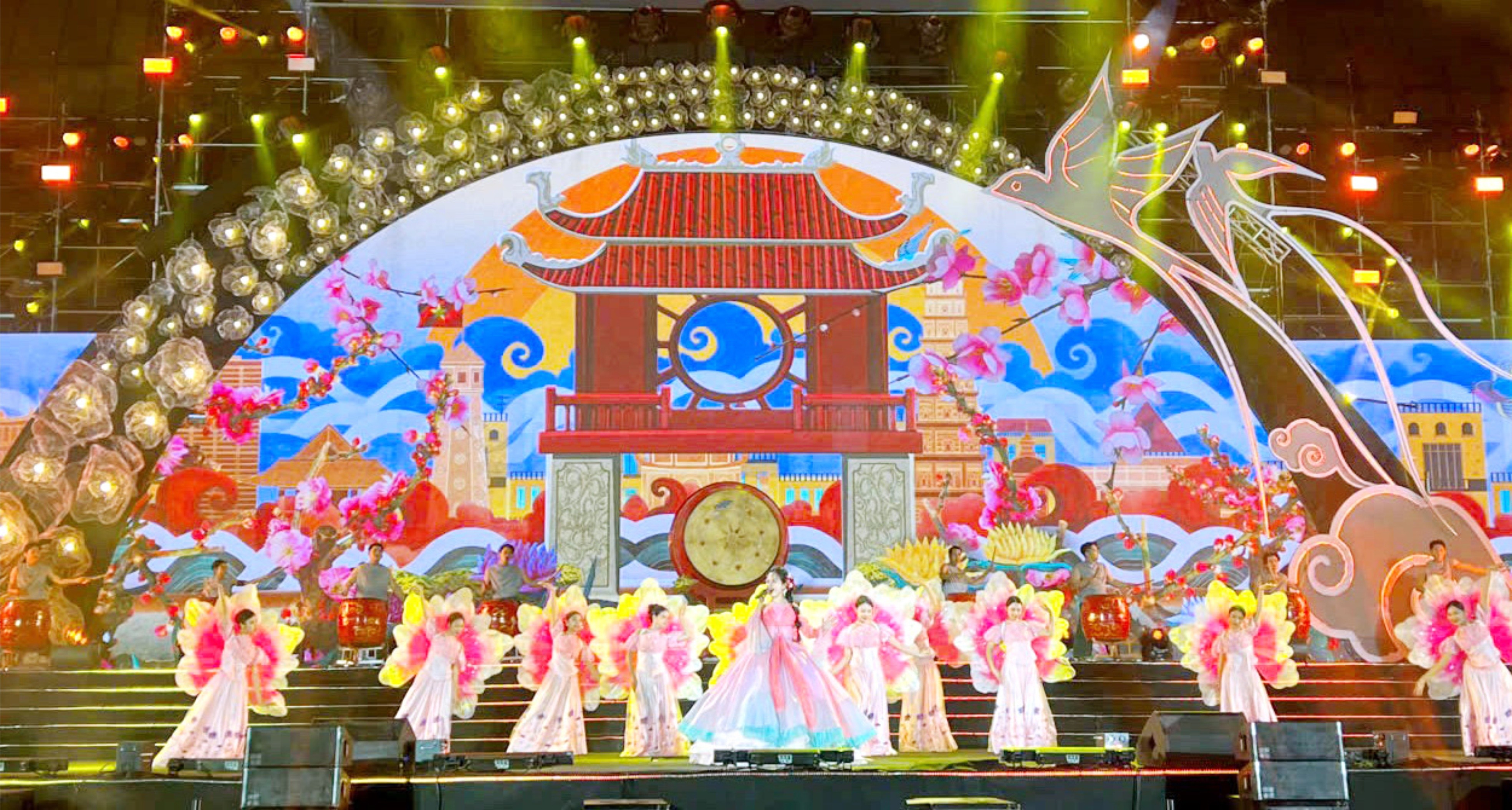 Kỳ 1: Tư duy “Vì Nhân dân” nền tảng kiến tạo sức mạnh văn hóa Việt Nam