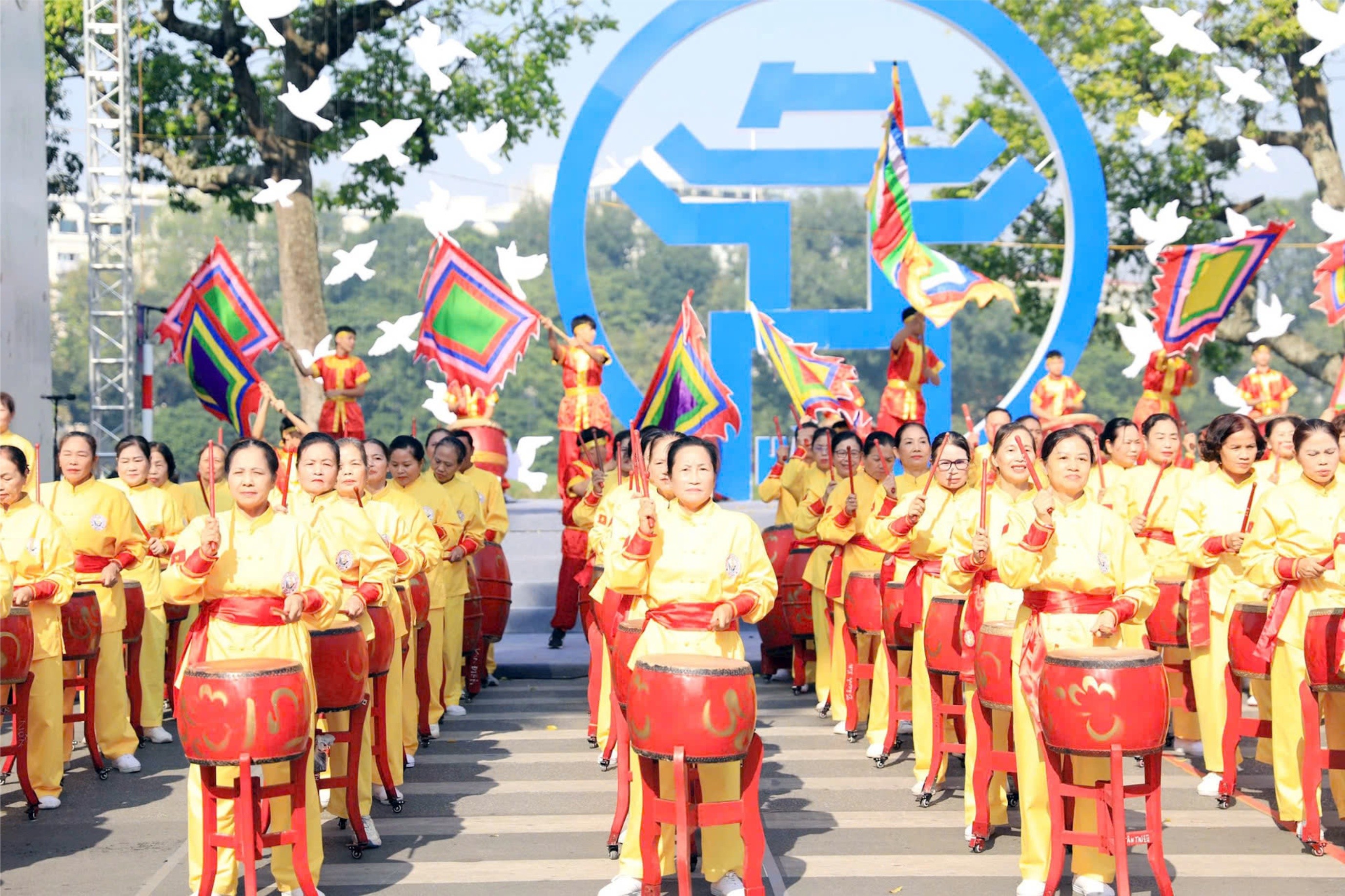 Kỳ 2: Hà Nội - điểm sáng hiện thực hóa tư duy vì Nhân dân trong phát triển văn hóa