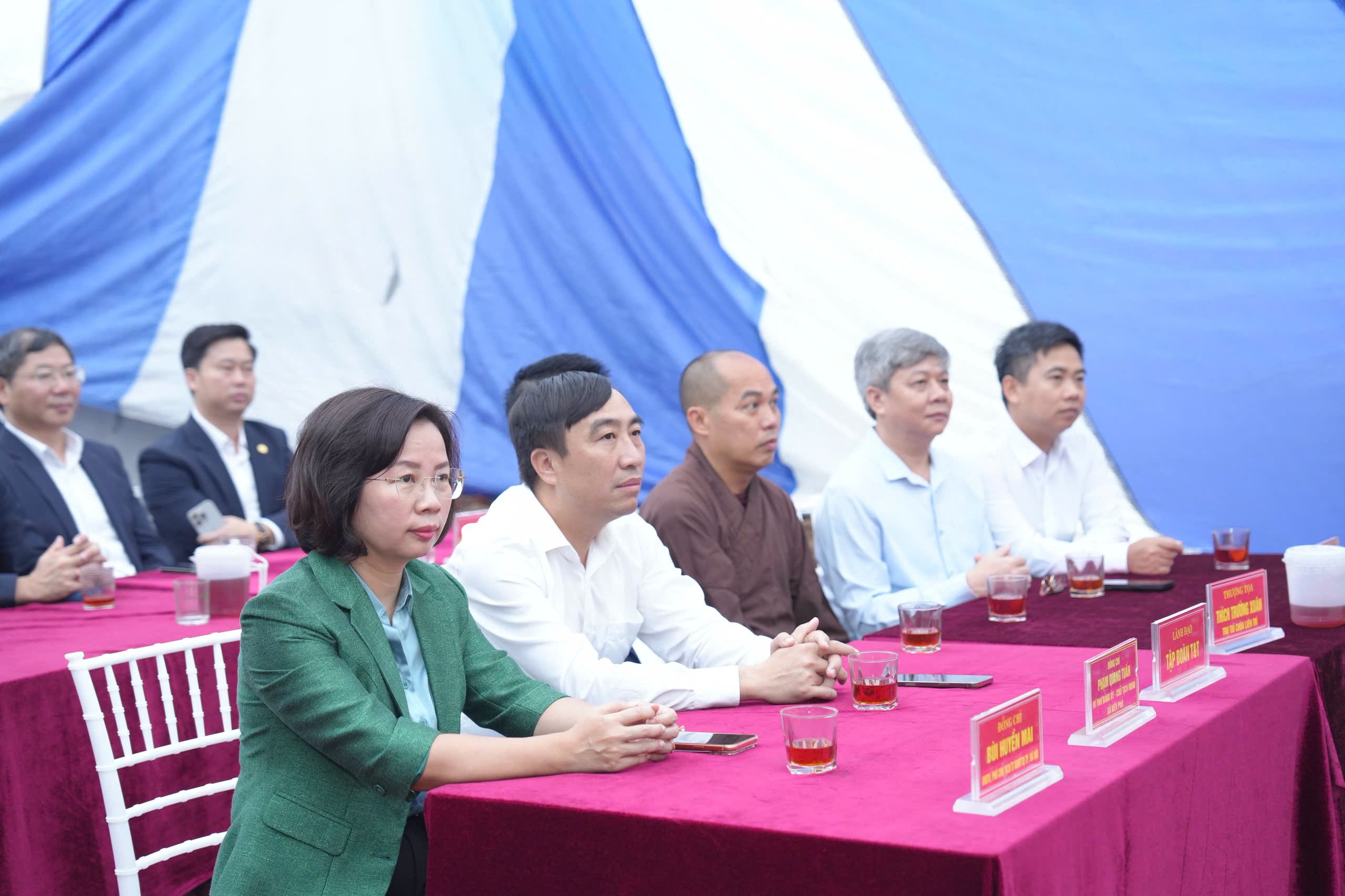 Khởi công đồng loạt 63 căn nhà cho hộ người có công và cận nghèo tại xã Kiều Phú